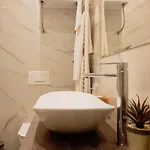 Perimar Luxury And Center *