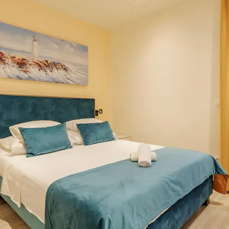 Perimar Luxury And Center