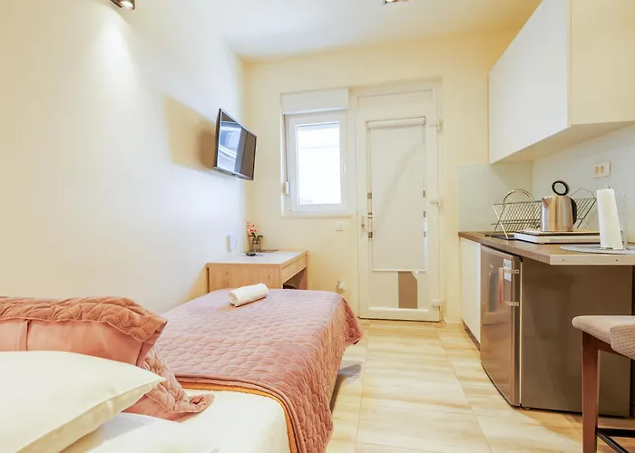 Perimar Luxury And Center Apartmán *