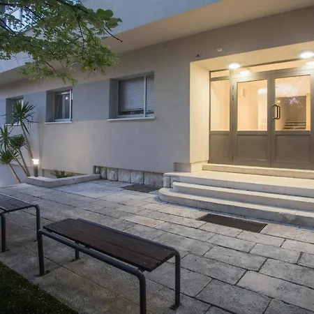Perimar Luxury And Center Apartman *