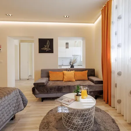 Perimar Luxury And Center *
