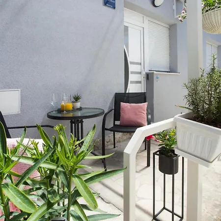 Perimar Luxury And Center Apartman *