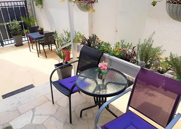 Perimar Luxury And Center *